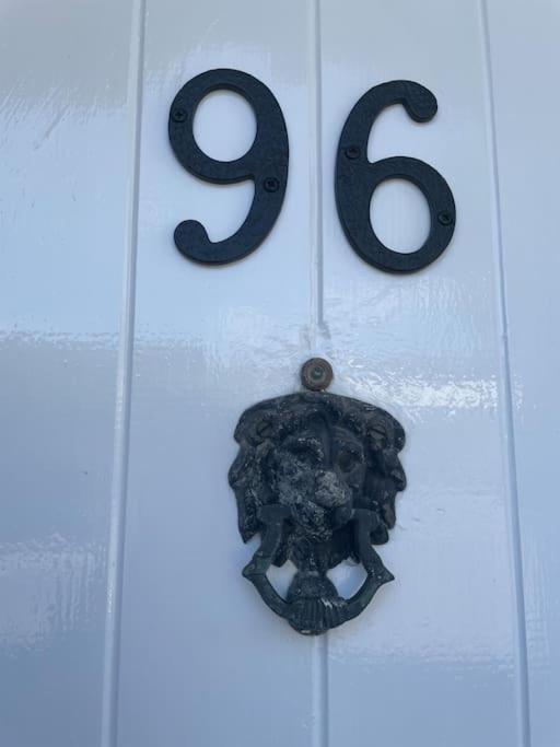 No 96 Chapel Lane - Self Contained Cottage In The Heart Of Butleigh Buitenkant foto
