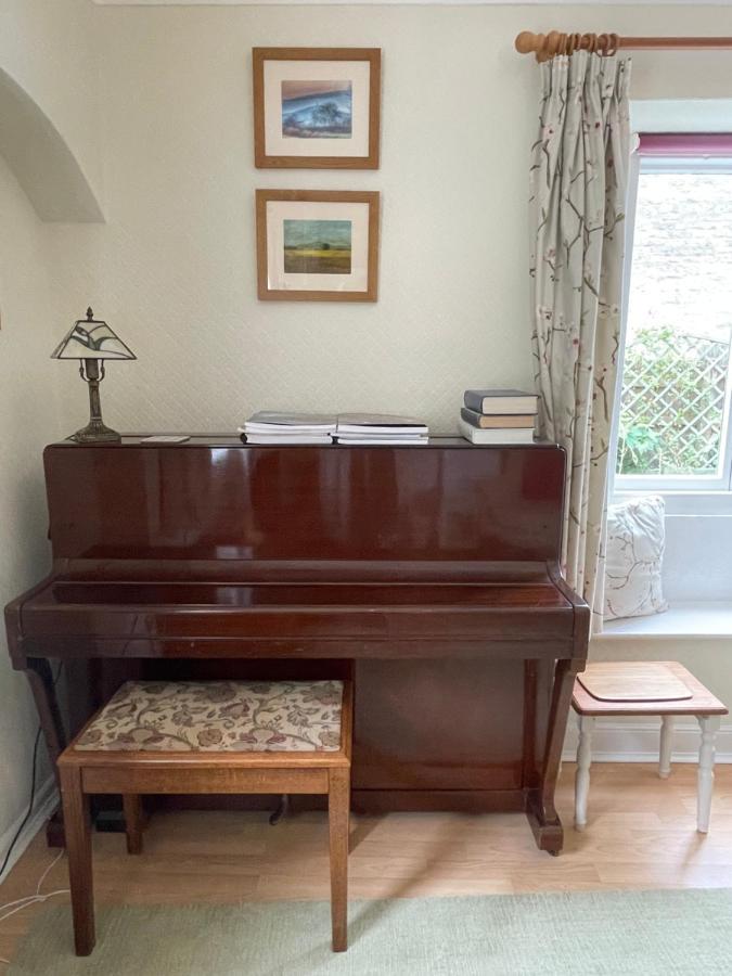 No 96 Chapel Lane - Self Contained Cottage In The Heart Of Butleigh Buitenkant foto